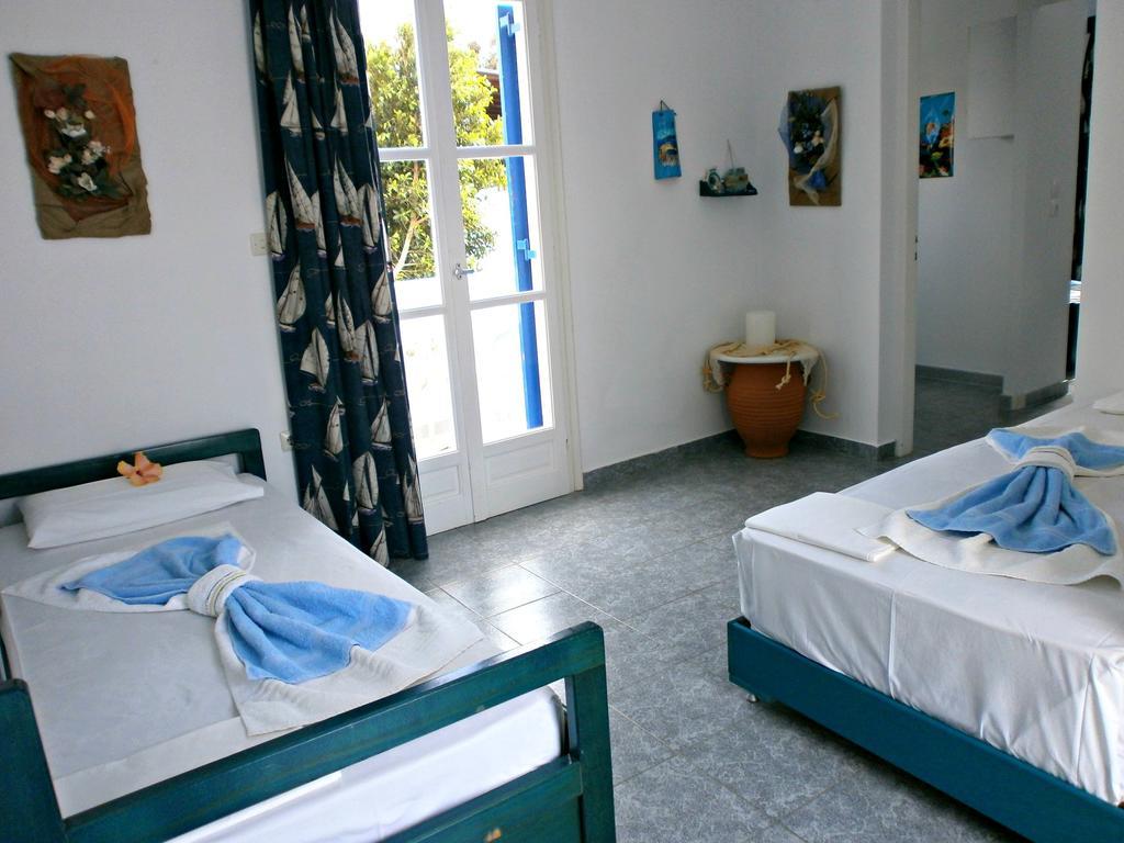 Villa Anna Maria Alikí Rum bild